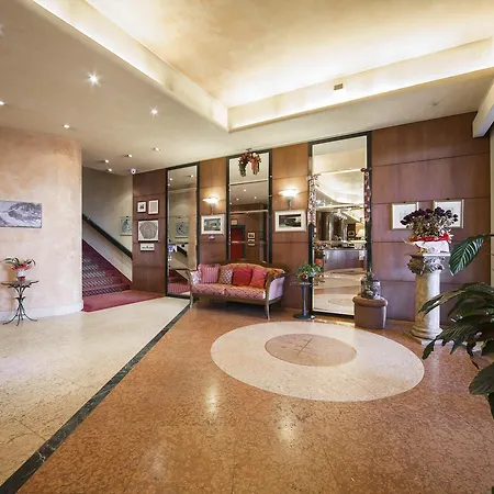 Alan Hotel 3*