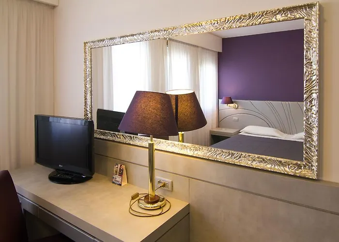 호텔 Alan 안졸라델에밀리아